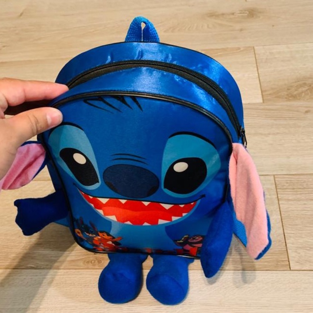 STICH BACKPACK 🎒